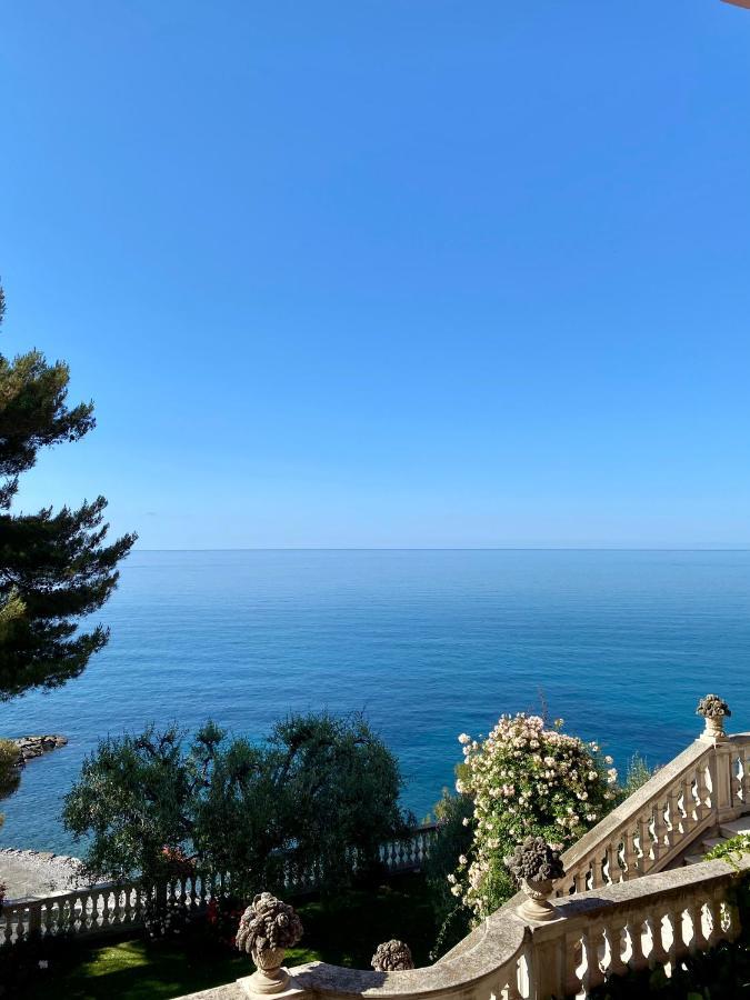 Sea View Suite Apartment In Historic Villa, Exclusive Experience Imperia Dış mekan fotoğraf